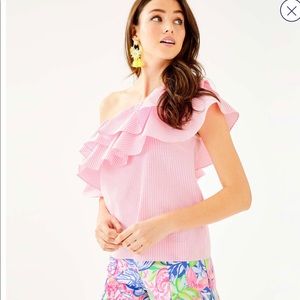 Lilly Pulitzer seer sucked shirt